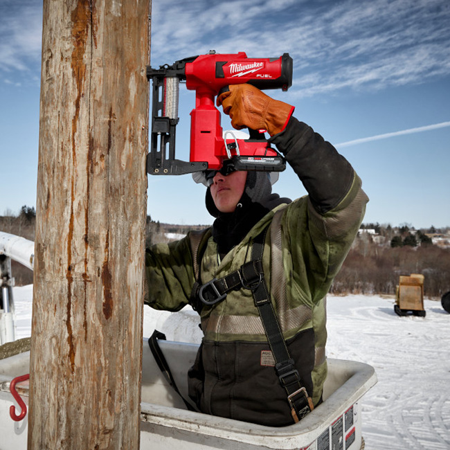 Milwaukee M18 FUEL Utility Fencing Stapler Kit from Columbia Safety